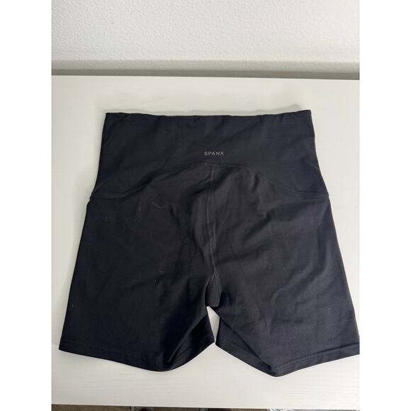Spanx Womens Spandex Shorts Black Size Medium Workout Running - Picture 2 of 5